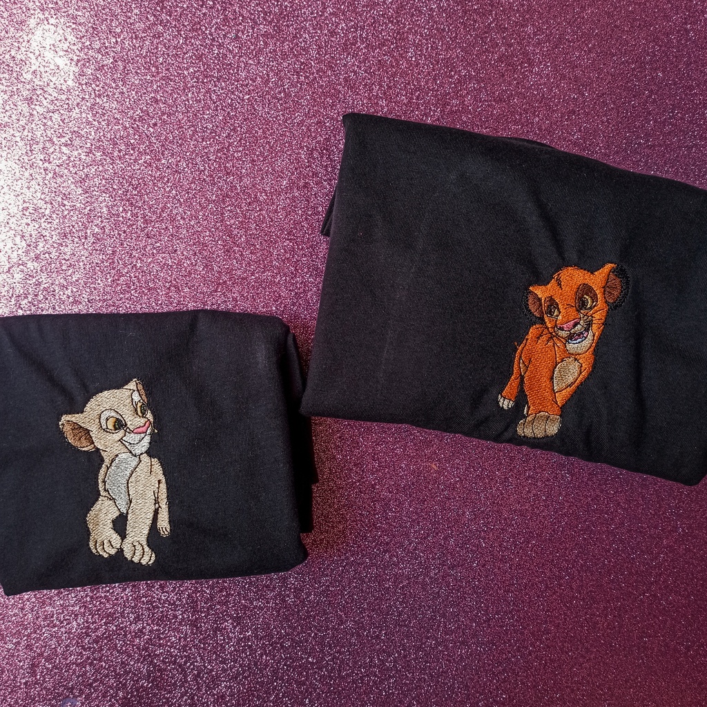 Playera bordada parejas: Nala y Simba (1 de 2)