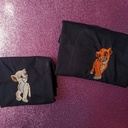 Playera bordada parejas: Nala y Simba (1 de 2)