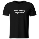 Playera Color Ic115. Frase Meme: Sobre pienso y luego existo